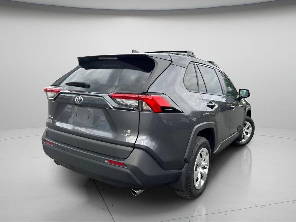 Used 2021 Magnetic Gray Metallic Toyota LE image 5