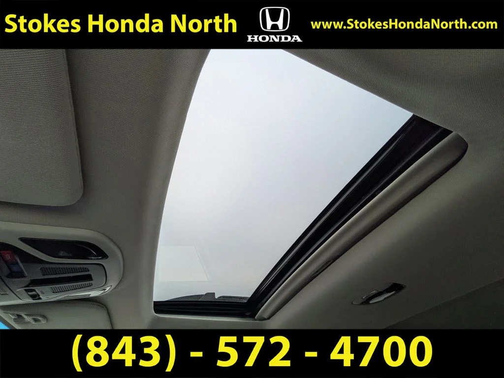 Used 2021 White Subaru Premium image 22