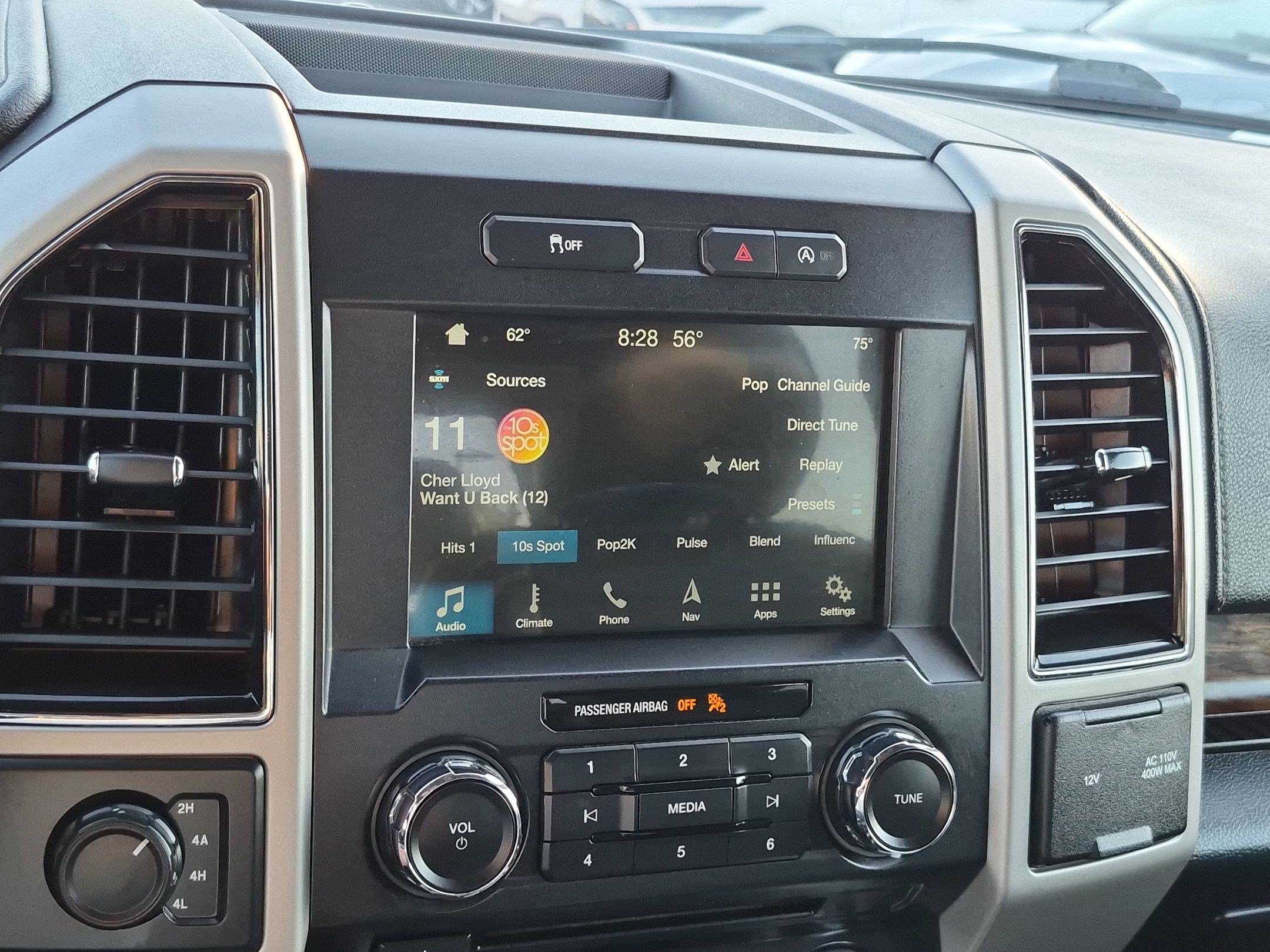 Used 2018 Magnetic Ford LARIAT image 22