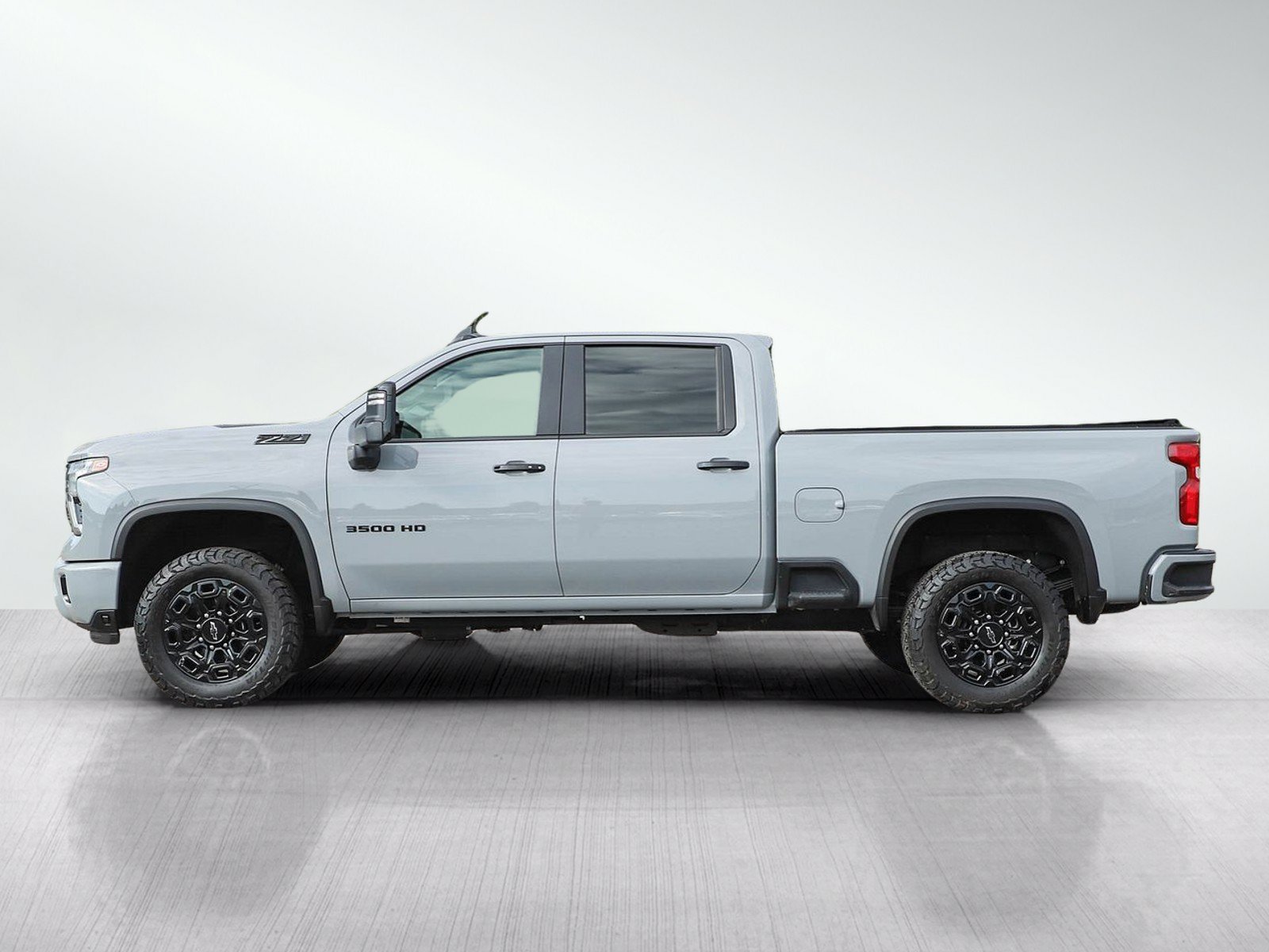 Used 2024 Chevrolet Silverado 3500HD LT with VIN 2GC4YTE78R1196580 for sale in White Bear Lake, Minnesota
