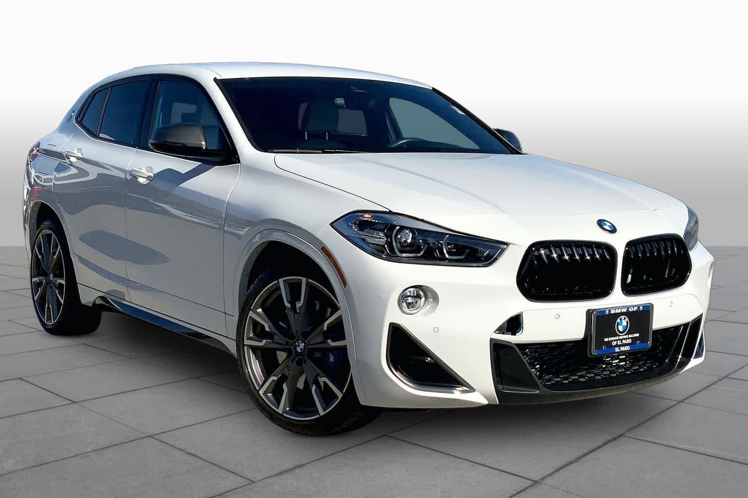 Used 2020 Alpine White BMW M35i image 2