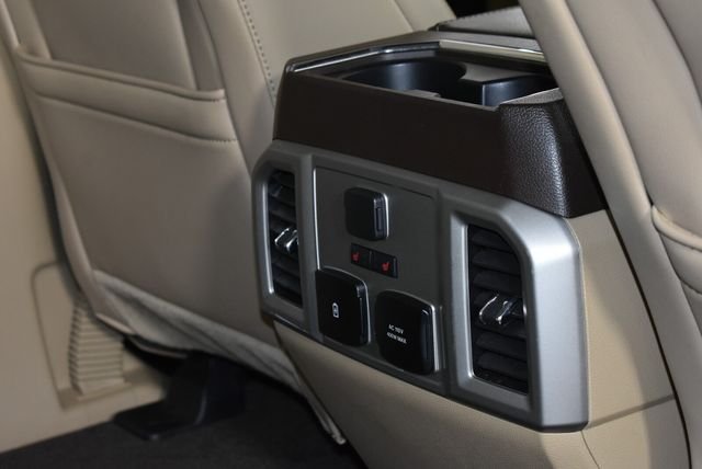 2020 Ford F-150 Lariat - Photo 19