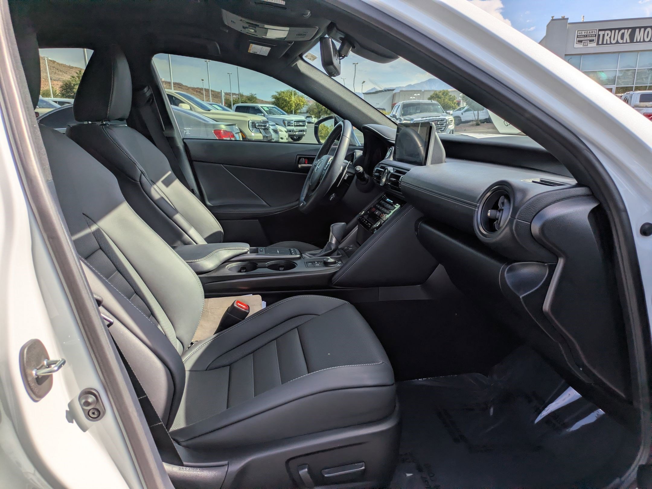 Used 2024 Ultra White Lexus IS 350 F SPORT image 32