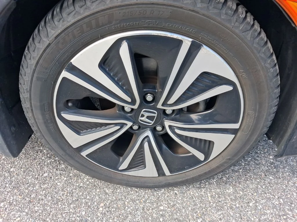 Used 2016  Honda EX-L image 12