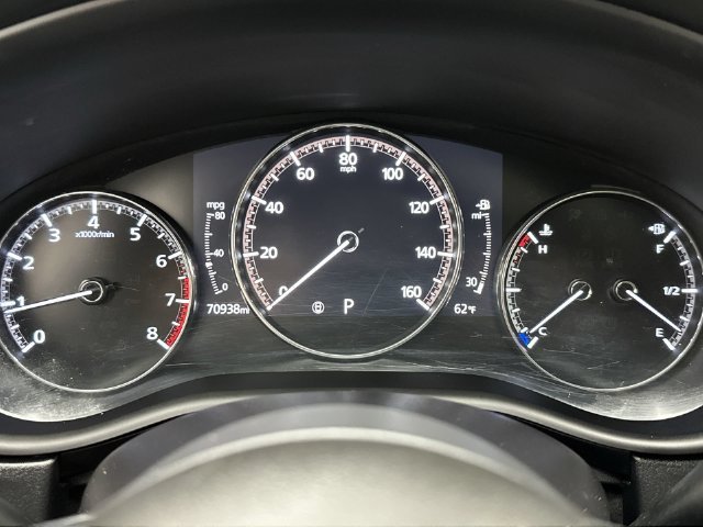Used 2021 White Mazda Preferred image 15