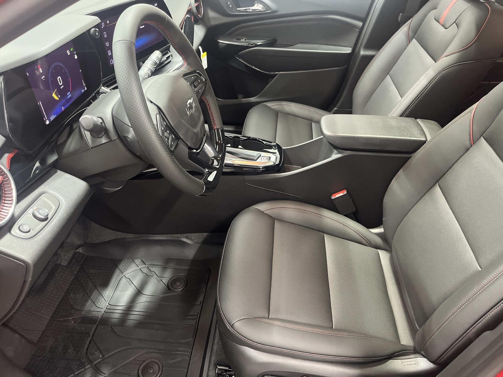 2026 Chevrolet Trax RS - Photo 12