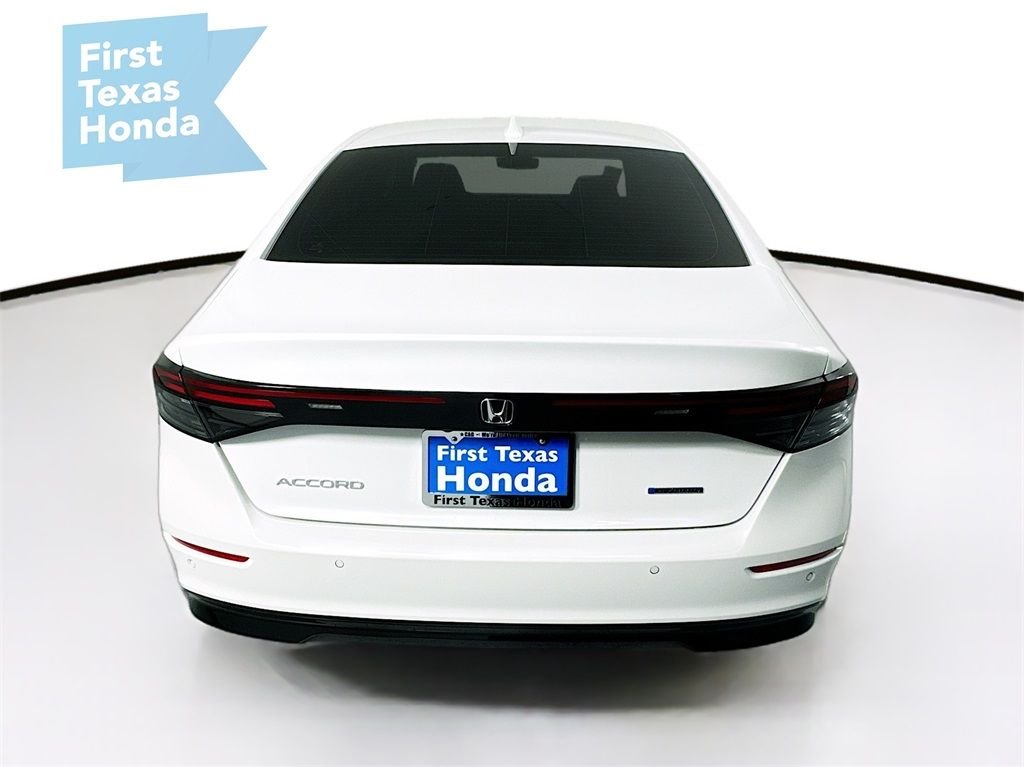 New 2026 Platinum White Pearl Honda EX-L image 6