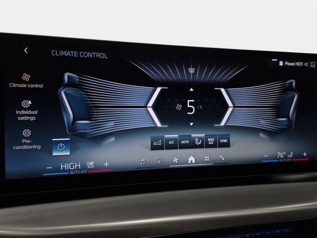 Used 2025 Black Sapphire Metallic BMW xDrive40 image 24