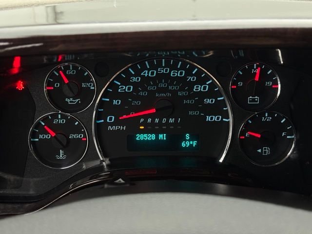Used 2022 Onyx Black GMC Explorer Limited SE image 32