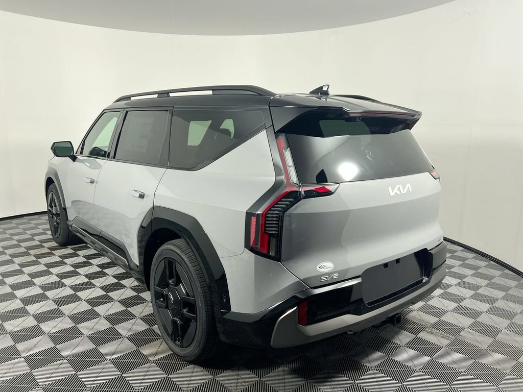 New 2026 Wolf Gray / Black Roof Kia GT-Line AWD image 7