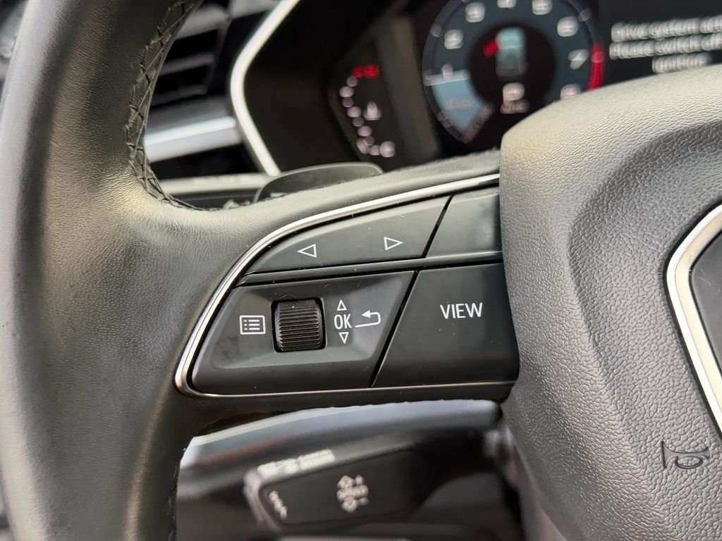 Used 2022 White Audi Premium image 27