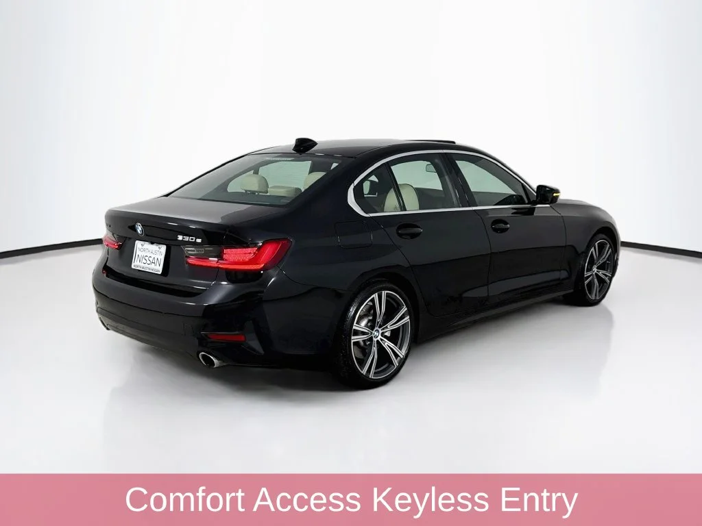 Used 2021 Black BMW 330e xDrive image 7