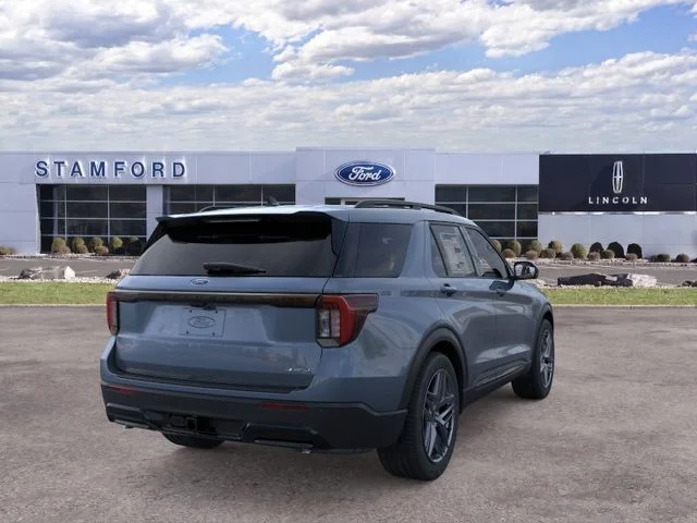 2026 Ford Explorer ST-Line - Photo 21