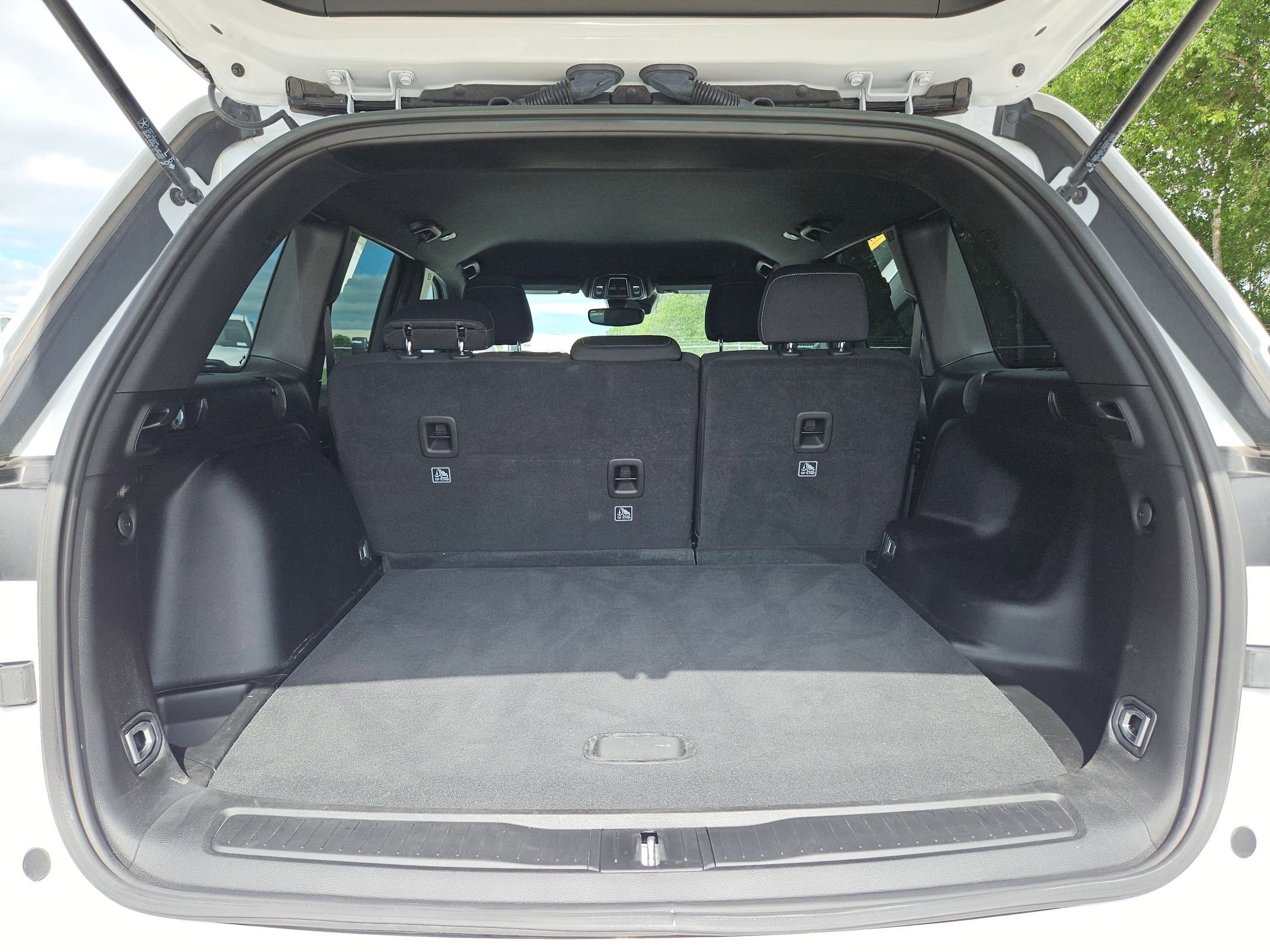 Used 2024 Bright White Clearcoat Jeep Laredo A image 24