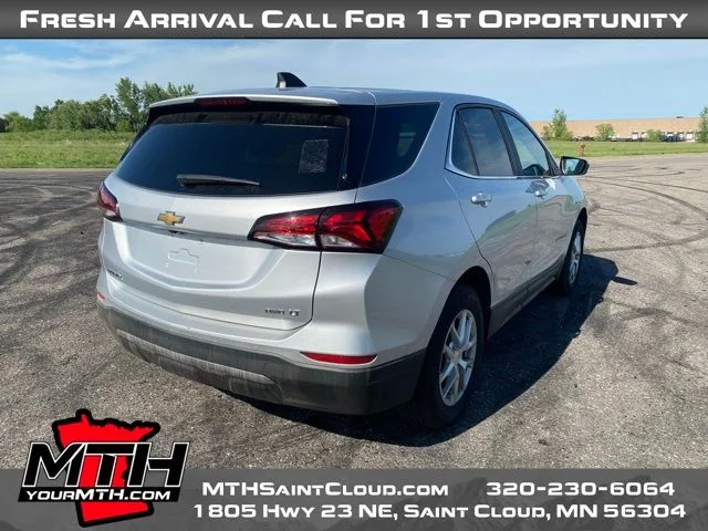 Used 2022 Silver Chevrolet LT image 8