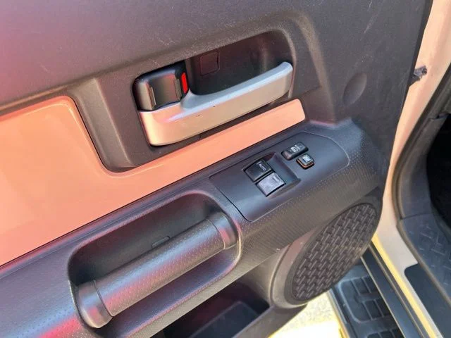 Used 2008  Toyota Base image 20