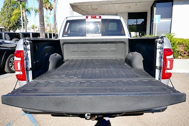 Used 2021 Silver Ram Laramie image 20