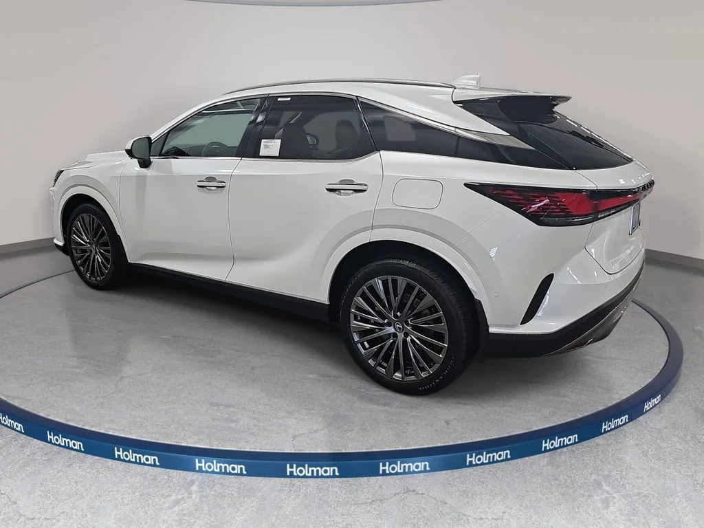 New 2026 Eminent White Pearl Lexus LUXURY image 8