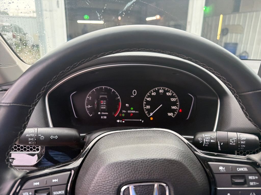 Used 2024 White Honda EX-L image 19
