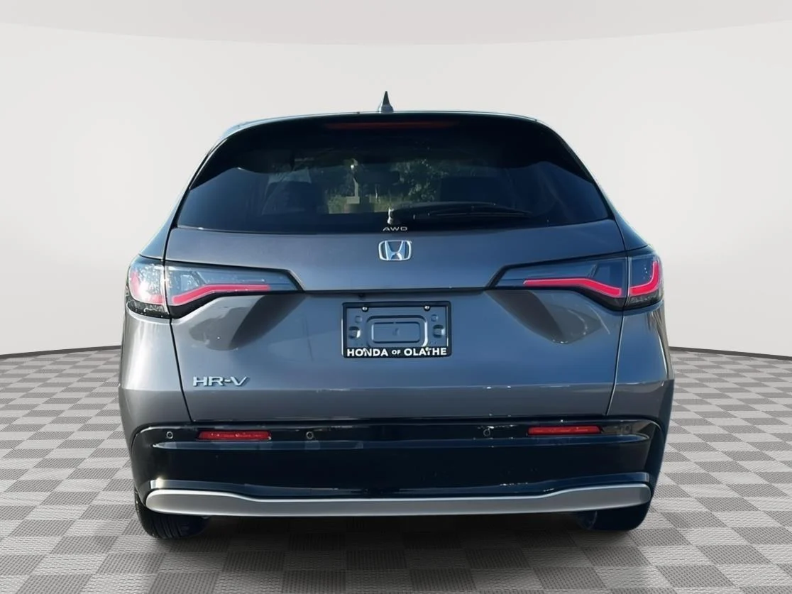 Certified Used 2024 Modern Steel Metallic Honda EX-L image 4