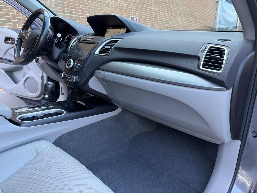 Used 2018 Modern Steel Metallic Acura  image 25
