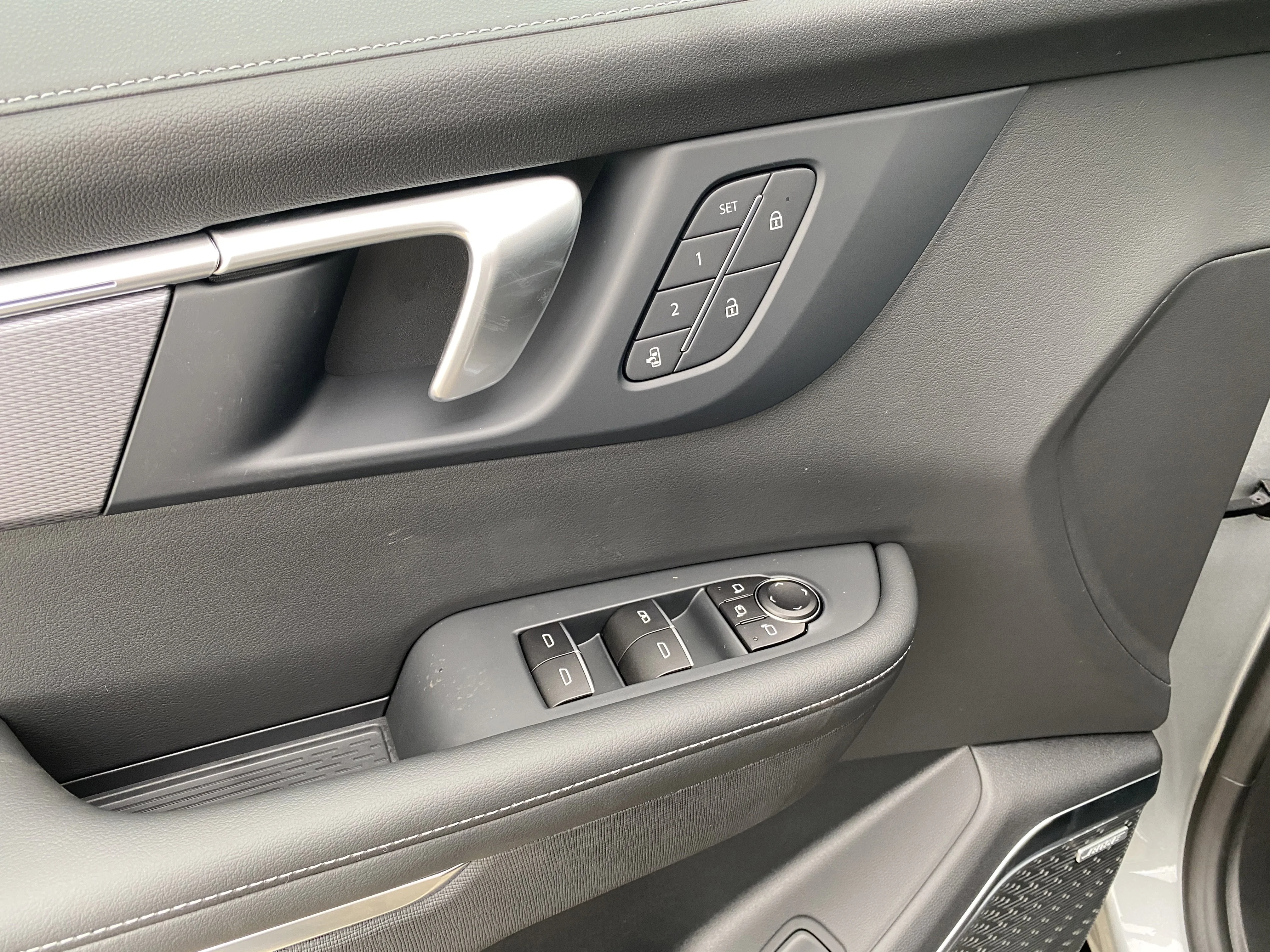 New 2026 MOONSTONE GREY METALLIC Buick Sport Touring image 24