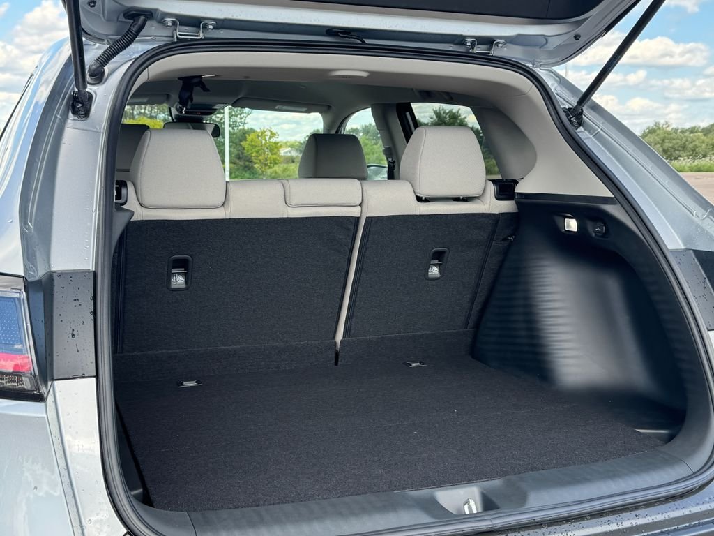 New 2027 Solar Silver Metallic Honda LX AWD image 20