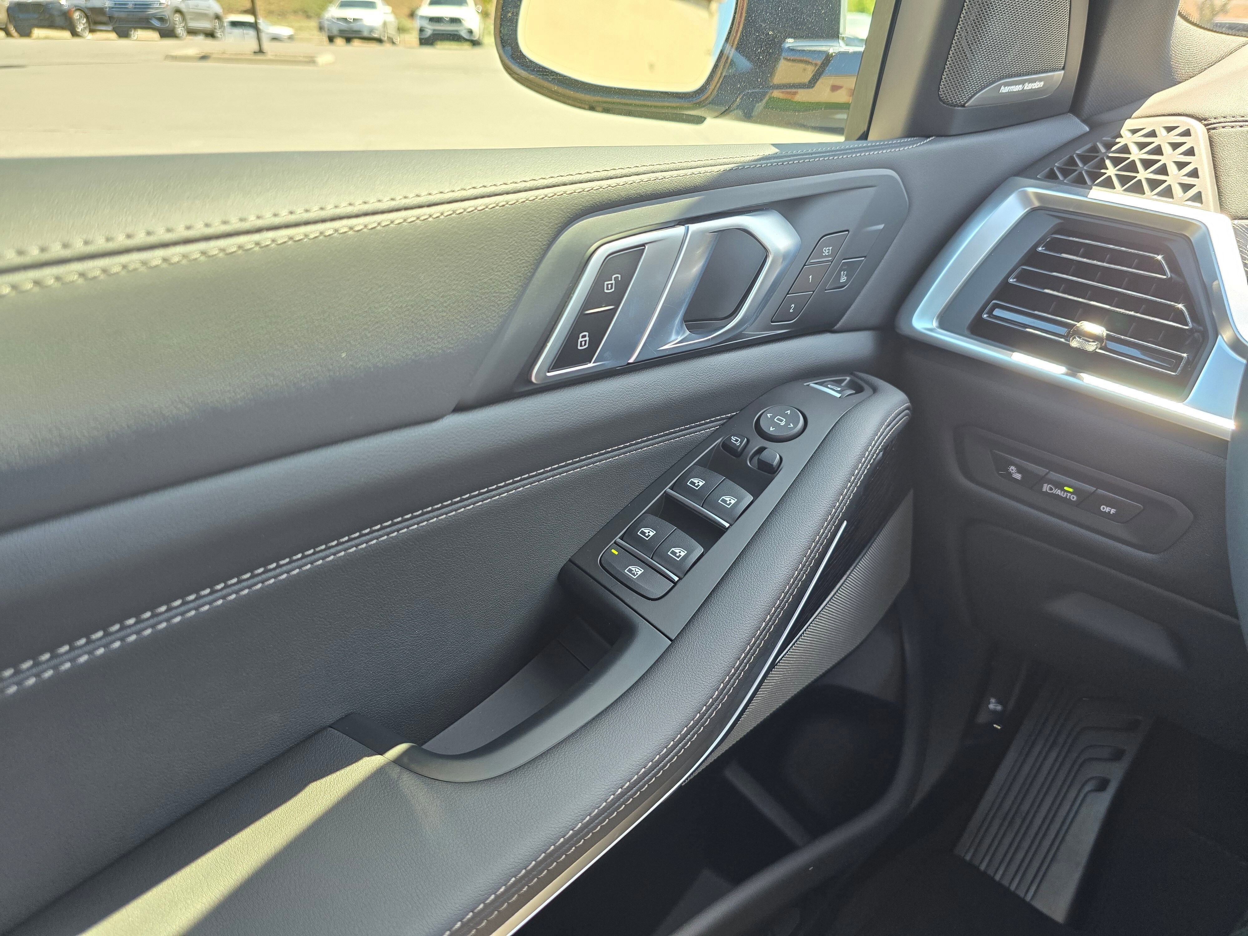 New 2026 Brooklyn Grey Metallic BMW xDrive40i image 59