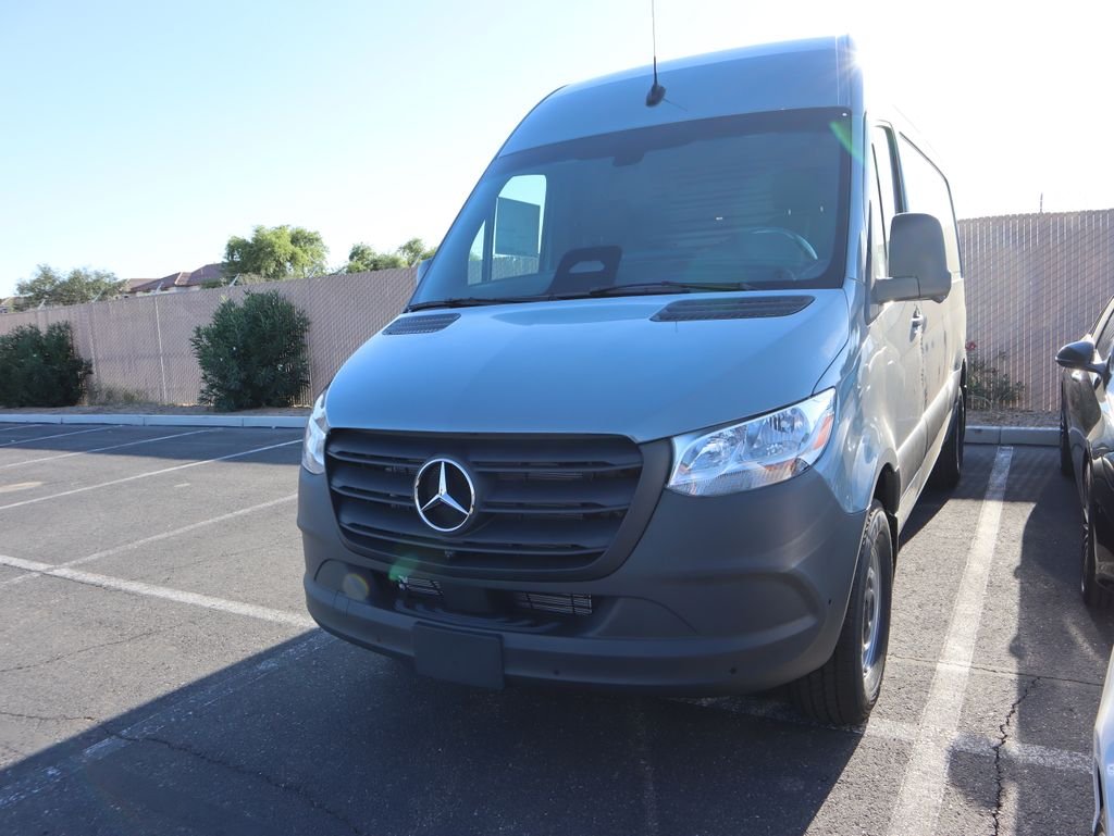 2026 Mercedes-Benz Sprinter 2500 144 WB's photo