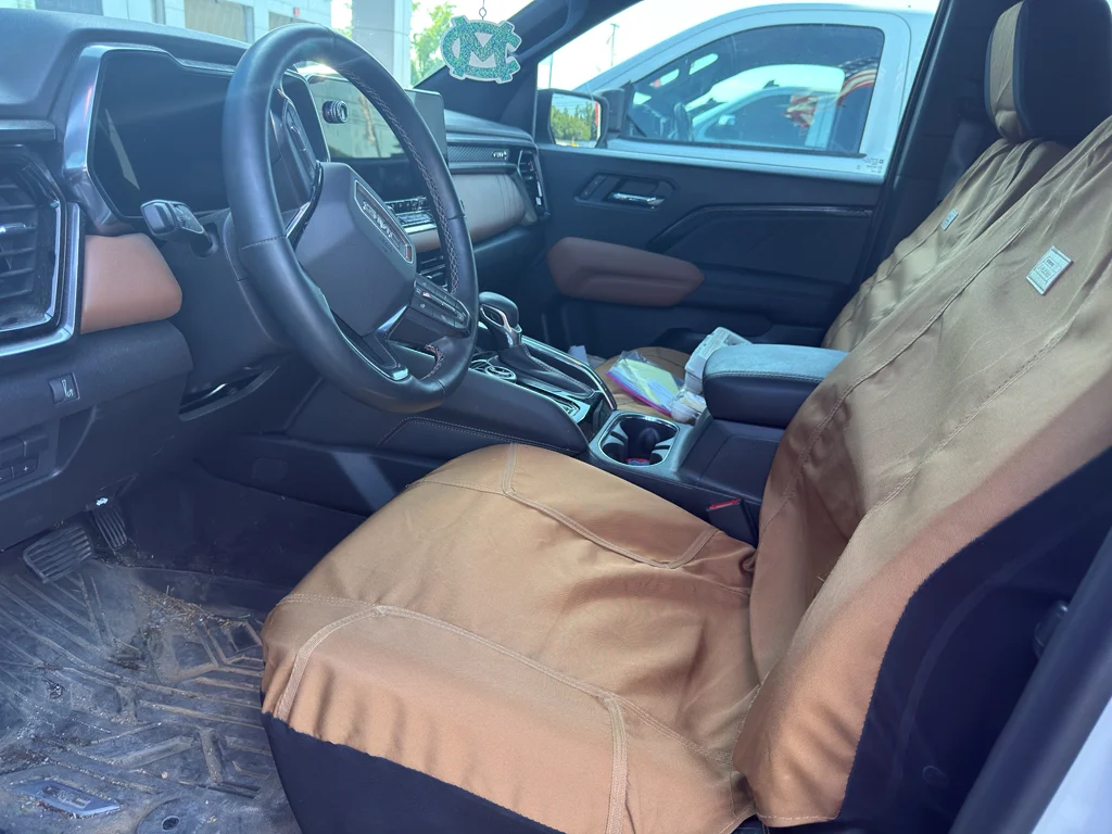 Used 2026 Summit White GMC AT4 image 7
