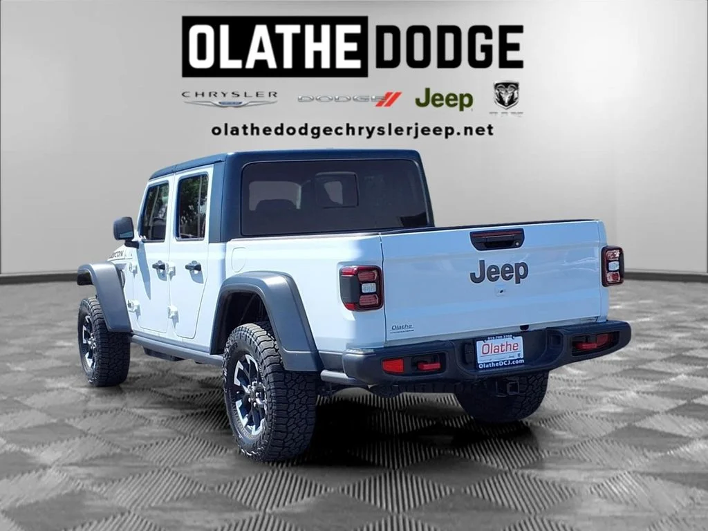 Used 2026 White Jeep Rubicon image 5
