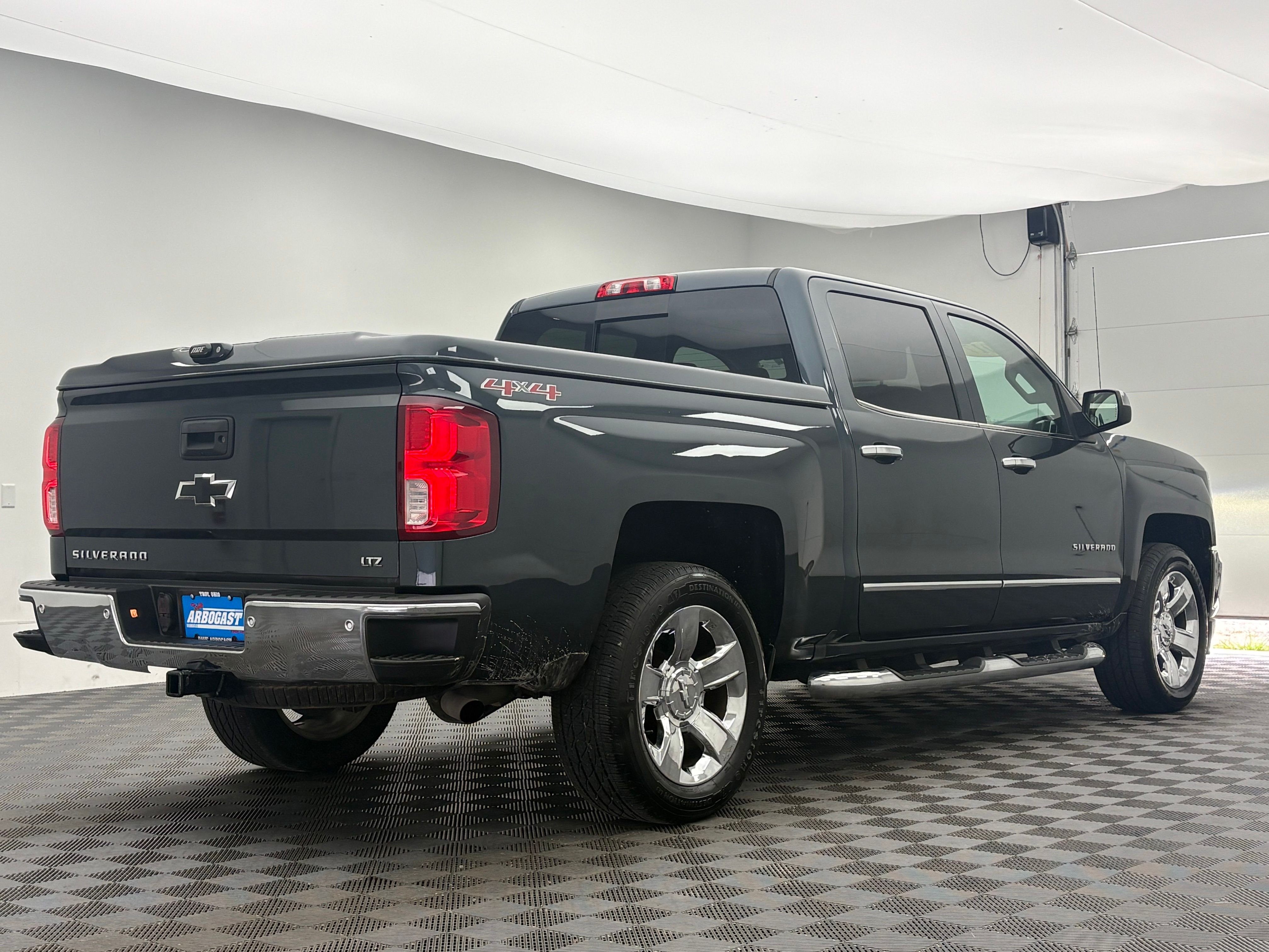 Used 2017 Graphite Metallic Chevrolet LTZ image 7
