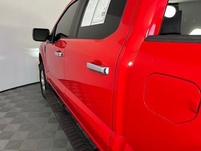 Used 2023 Red Ford XLT image 10