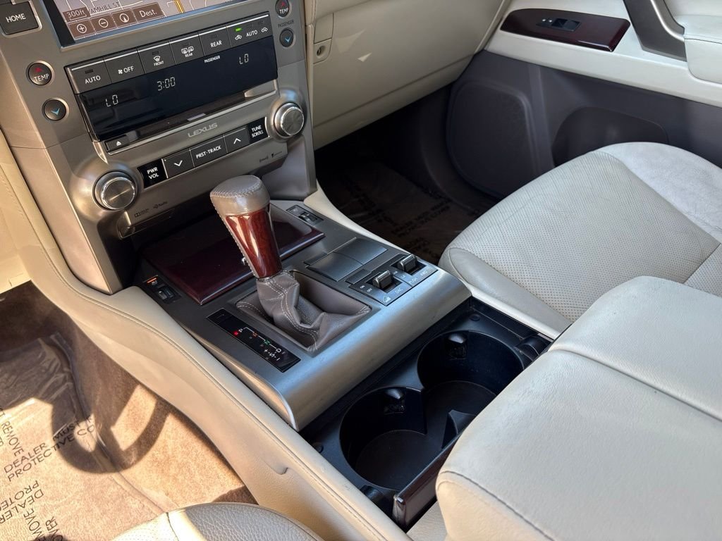 Used 2015 Starfire Pearl Lexus 460 image 22