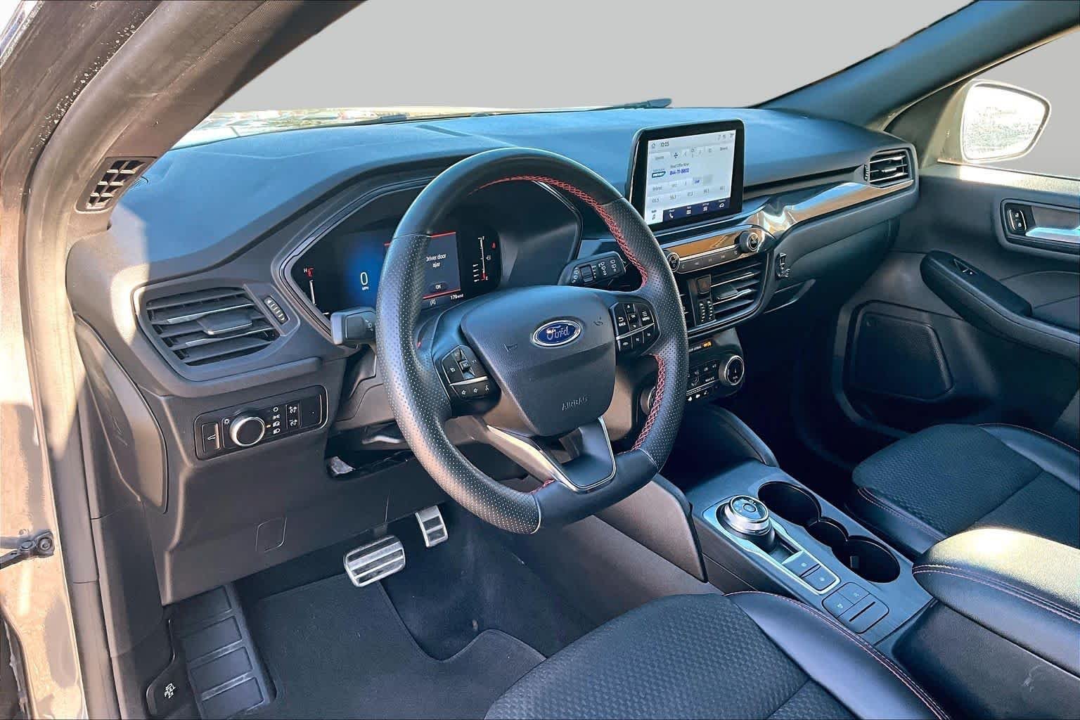 Used 2023 Carbonized Gray Metallic Ford ST-Line image 18