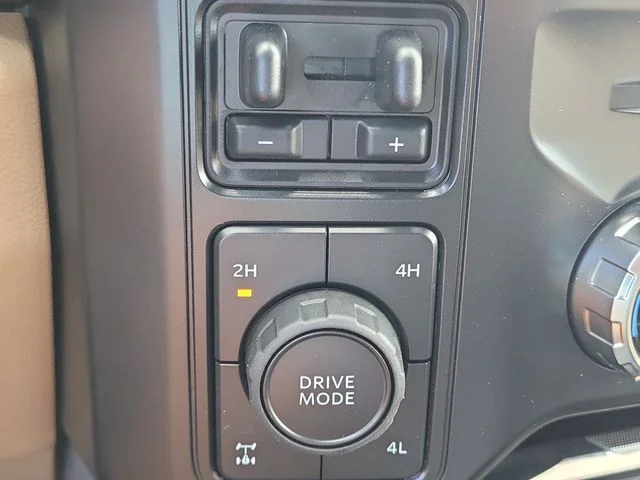 New 2026 Gray Ford Lariat image 29