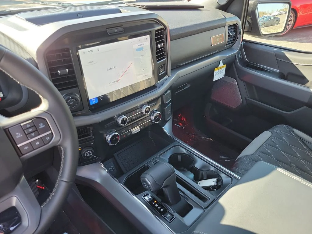 New 2026 Carbonized Gray Metallic Ford XLT image 21