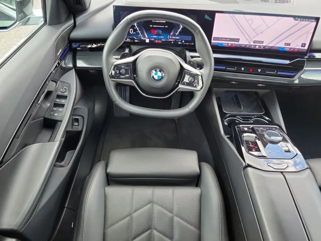 Used 2025 Gray BMW 530i image 14