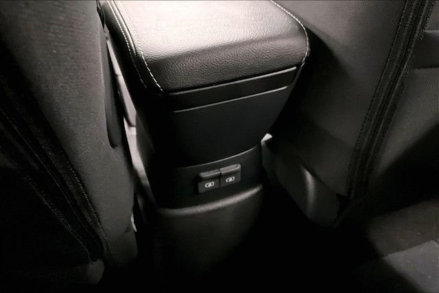 2025 Nissan KICKS PLAY Base - Photo 19