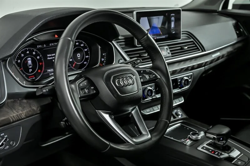 Used 2018 Ibis White Audi 2.0T quattro Premium Plus image 21