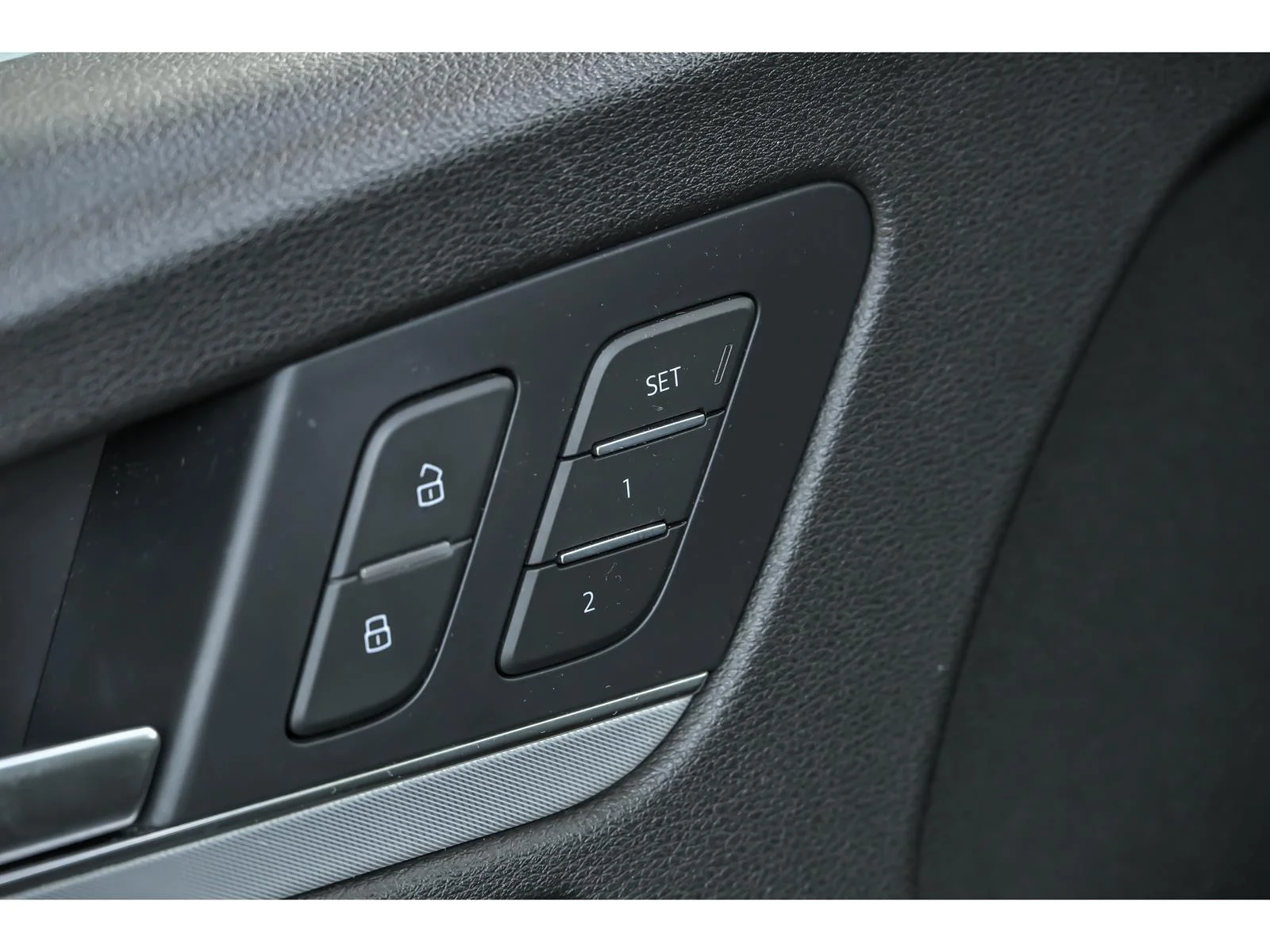 Used 2018 Gray Audi 2.0T quattro Premium image 10