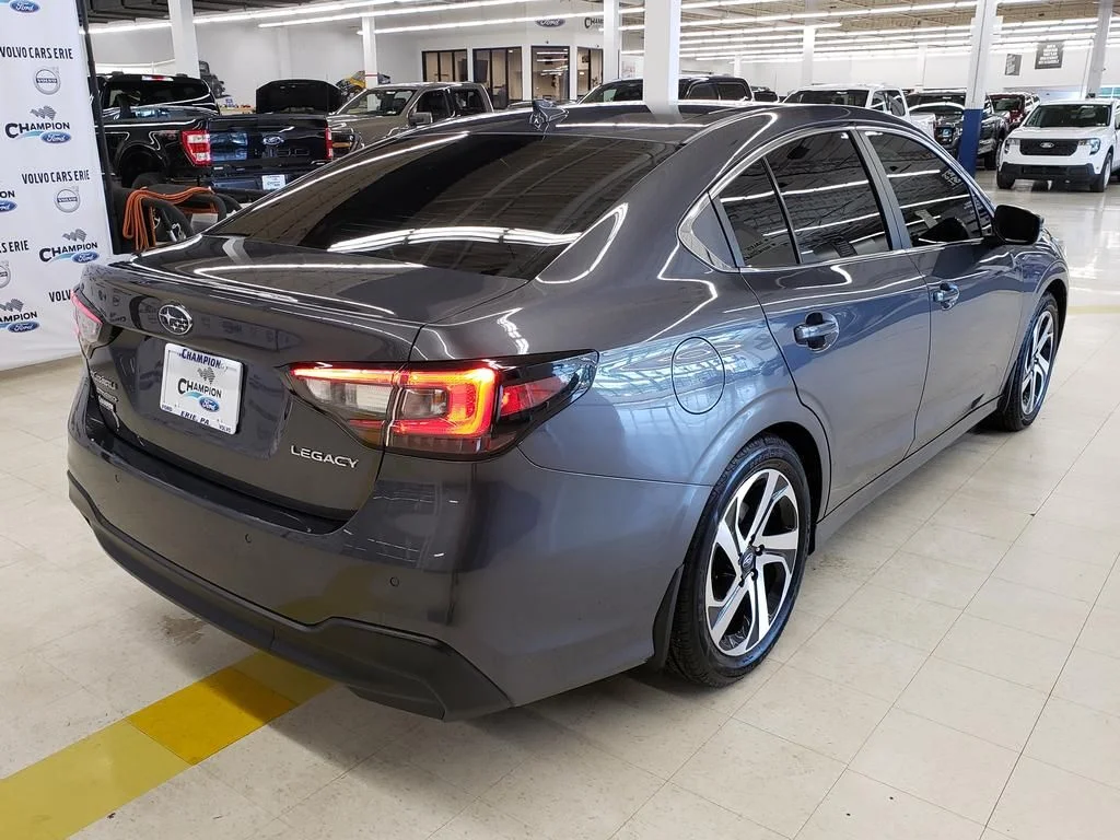 Used 2021 Magnetite Gray Metallic Subaru Limited image 8