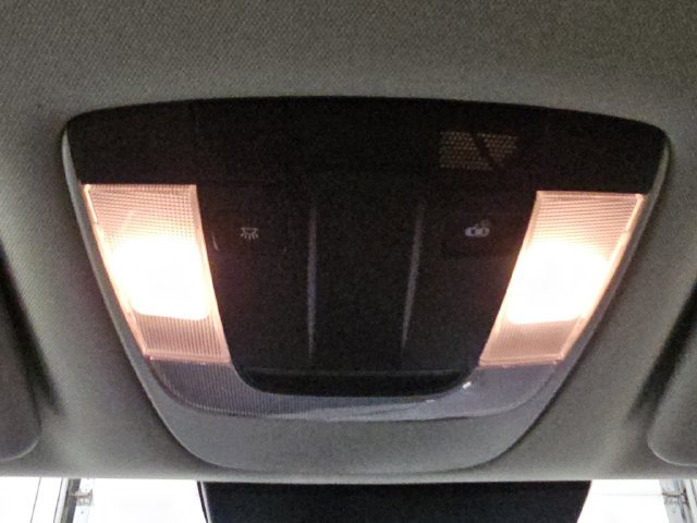 Used 2023 White Kia LX image 3