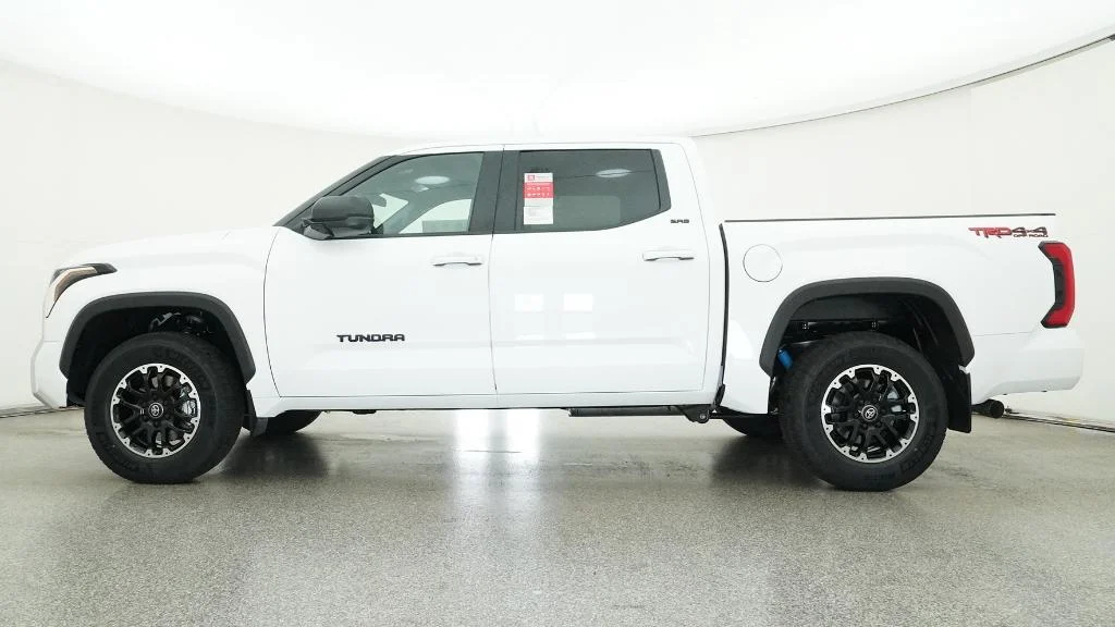 New 2026 Ice Cap Toyota SR5 image 8
