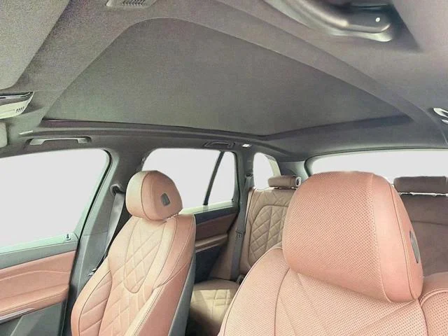 New 2026 Brooklyn Grey Metallic BMW sDrive40i image 27
