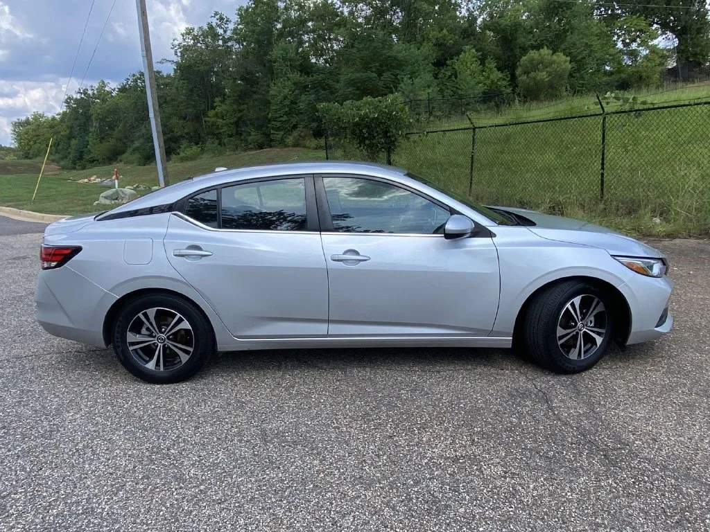 Certified Used 2022 Silver Nissan SV image 10