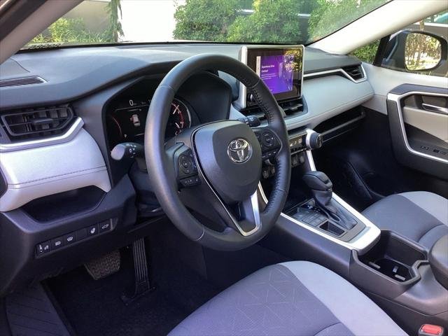 Certified Used 2025 MAGNETIC GRAY MET. Toyota  image 12