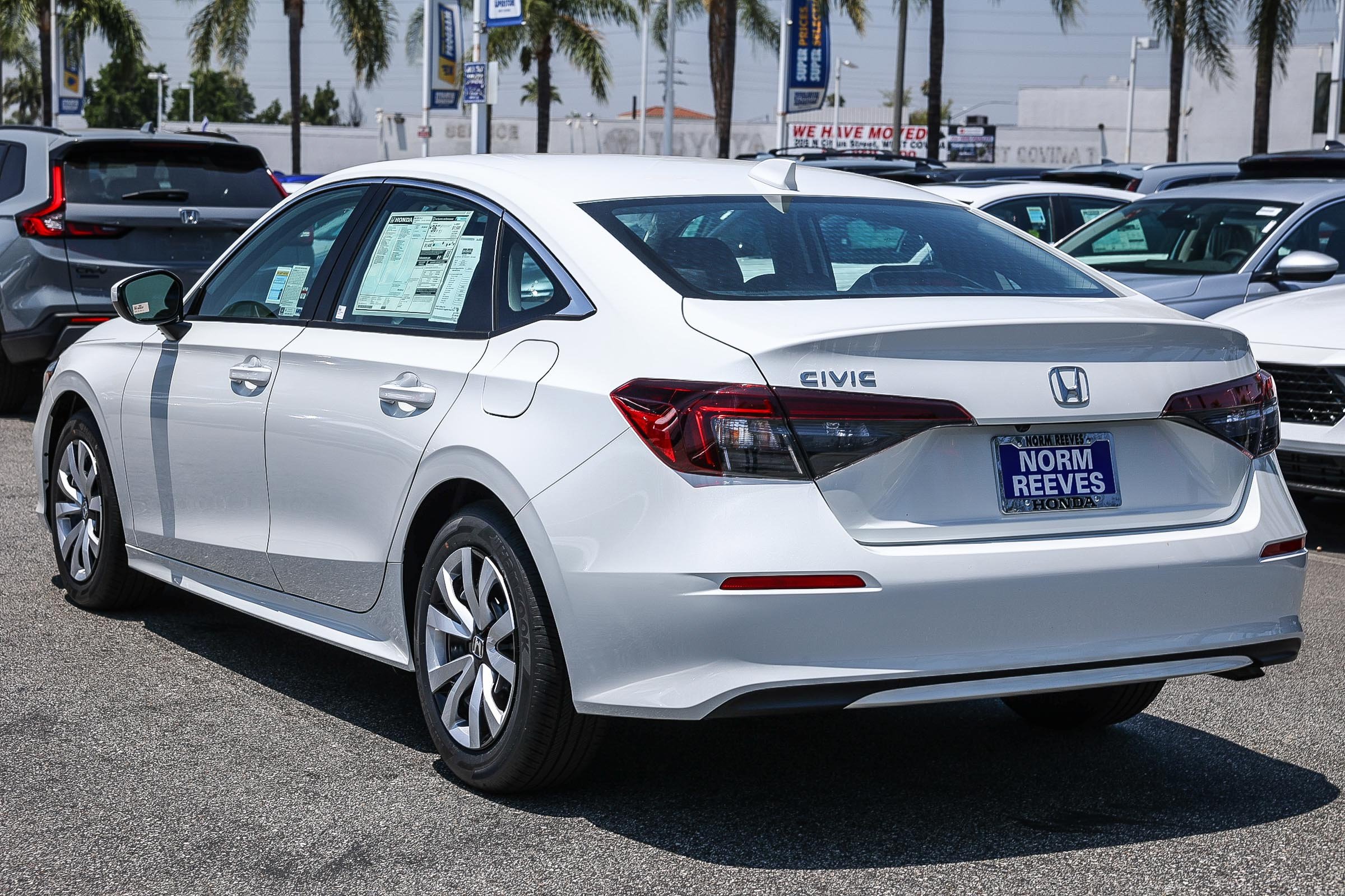 New 2026 Platinum White Pearl Honda LX CVT image 4