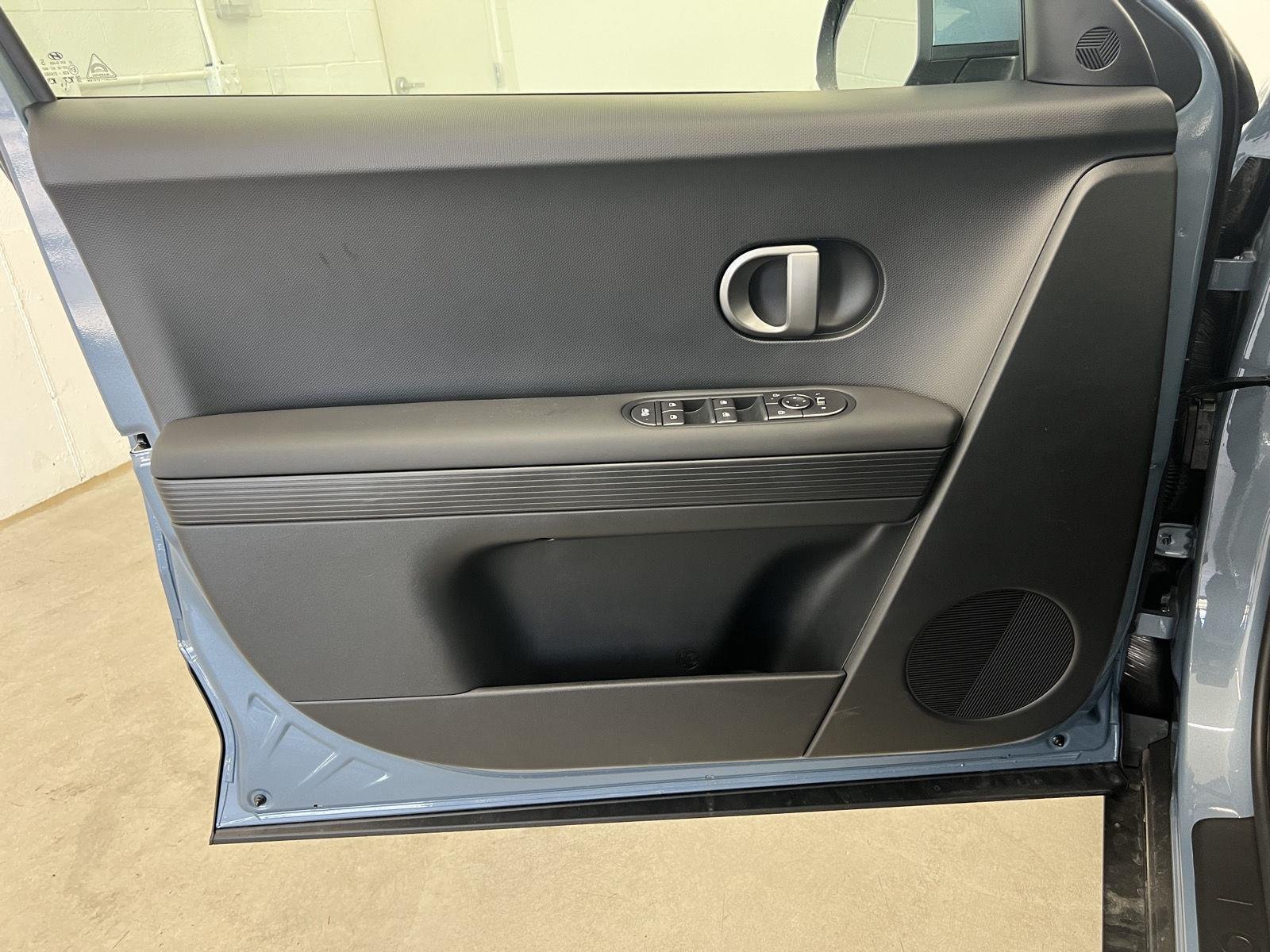 New 2026 Lucid Blue Hyundai SEL image 11