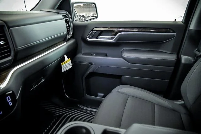 2025 GMC Sierra 1500 SLE - Photo 19